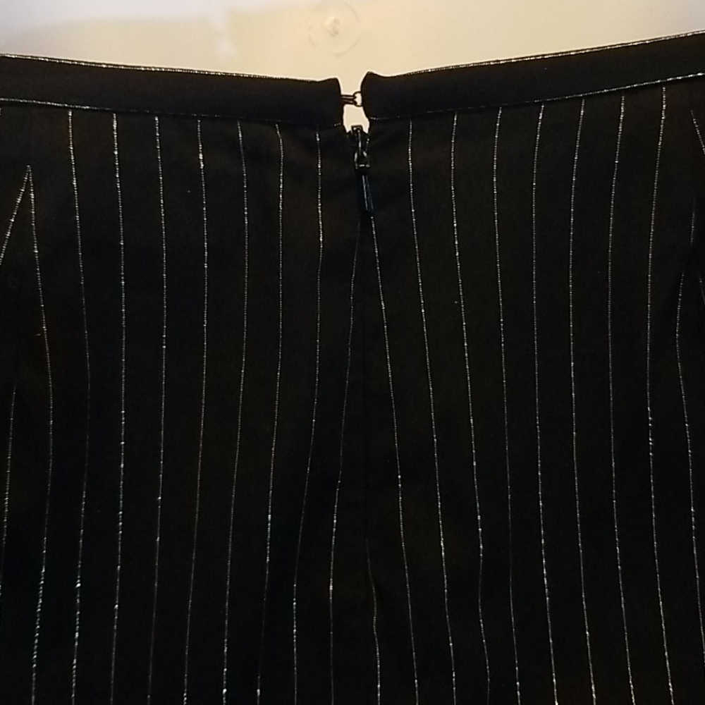 Skirt - Picture 4 of 6